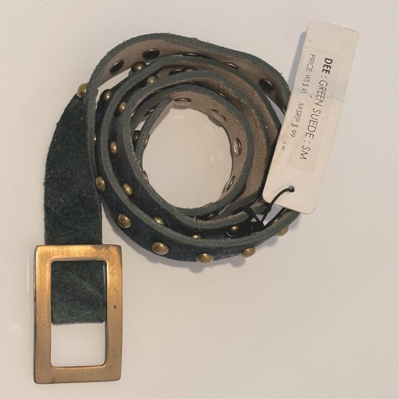 ADA Green Suede Belt with Brass Buckle. - Picture 1 of 11